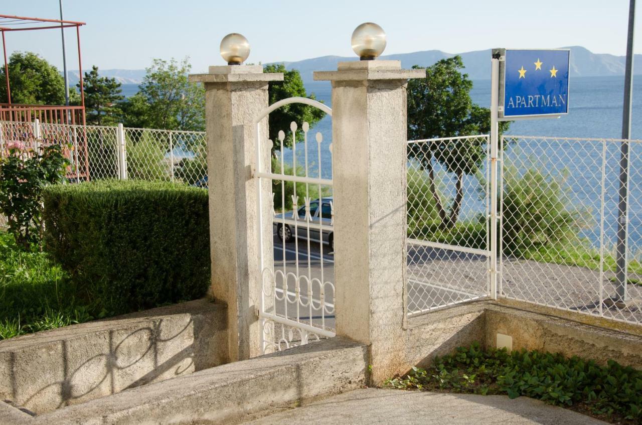 Apartmani Silvana&Vera Senj  Exterior foto
